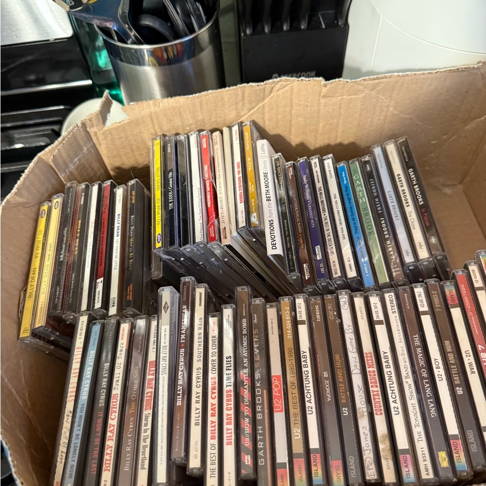 Assorted Music CD Collection - Picture 2 of 2